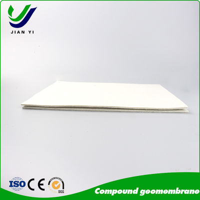 Komposisi Geomembrane Kekebalan 0.2 ~ 3mm Untuk Penguatan