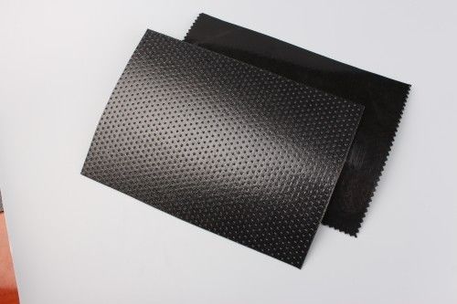 Geomembrane bertekstur PE putih untuk ketahanan kimia dan kekuatan tusukan 267-534N