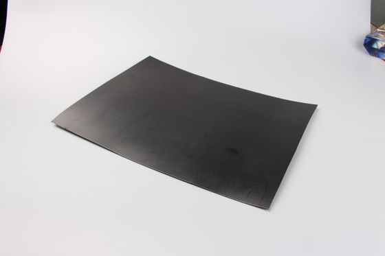 Panjang 30m-100m HDPE Geomembrane halus Disesuaikan untuk Tumpukan / Bendungan