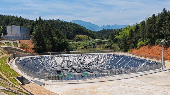 Geomembrane Lempar Polyethylene Densitas Tinggi Solusi yang Sempurna untuk Ketahanan Kimia