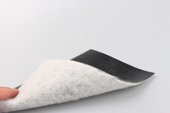 HDPE/LDPE/LLDPE Isolasi Polyethylene Geomembran Dengan Perlindungan Resistensi Pencoran ≥ 120N Permukaan halus/tekstur Ketebalan 0,2mm-3.0mm