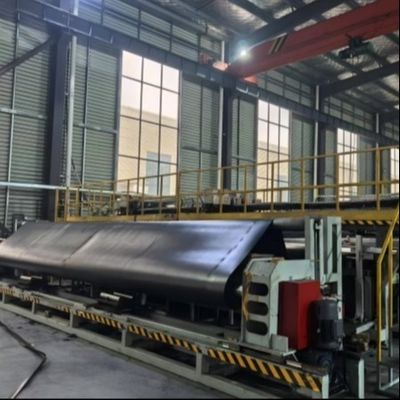 0.3-3.0mm Tepi HDPE Geomembrane halus Liner Heavy-Duty untuk Tumpukan Pengolahan Air Pertambangan Lebar 1m-9m Panjang 30-100m