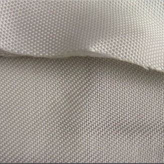 Polypropylene Woven Geotextiles untuk pemisahan cair-padat dan penghapusan debu pada 88-110C