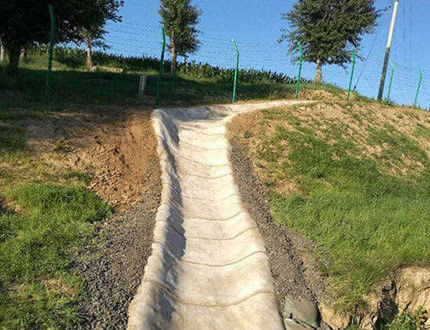 Selimut semen inovatif untuk paving jalan halus Panjang 20m-50m Ketebalan 5mm-18mm