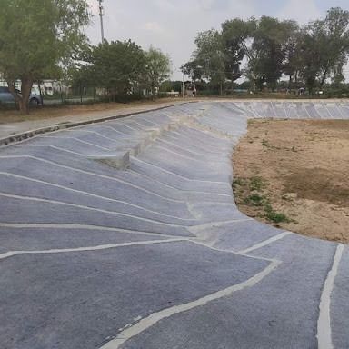 4m Lebar Serat Tekstil Cement Blanket Waterproofing Solusi untuk Proyek Akuakultur