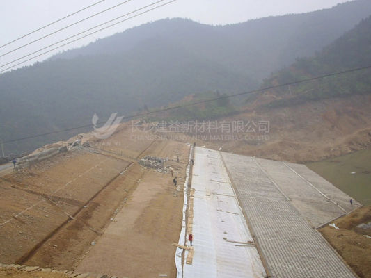 Kekuatan Geotekstil Serat Staple Untuk Teknik Pesisir Lebar 1m Sampai 6m