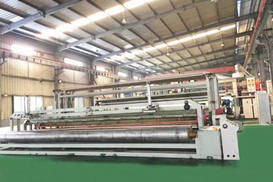 Ketebalan 0,5 hingga 2,5mm Geomembran HDPE Bertekstur Berbenjol yang Direkayasa untuk Cengkeraman Unggul yang Memberikan Penahanan untuk Aplikasi TPA dan Waduk